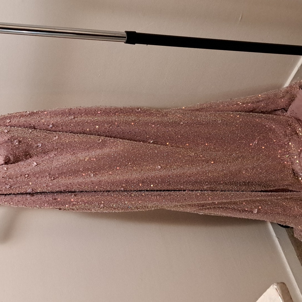 Handmade beaded rose pink dress never worn. Women's size 20/22.